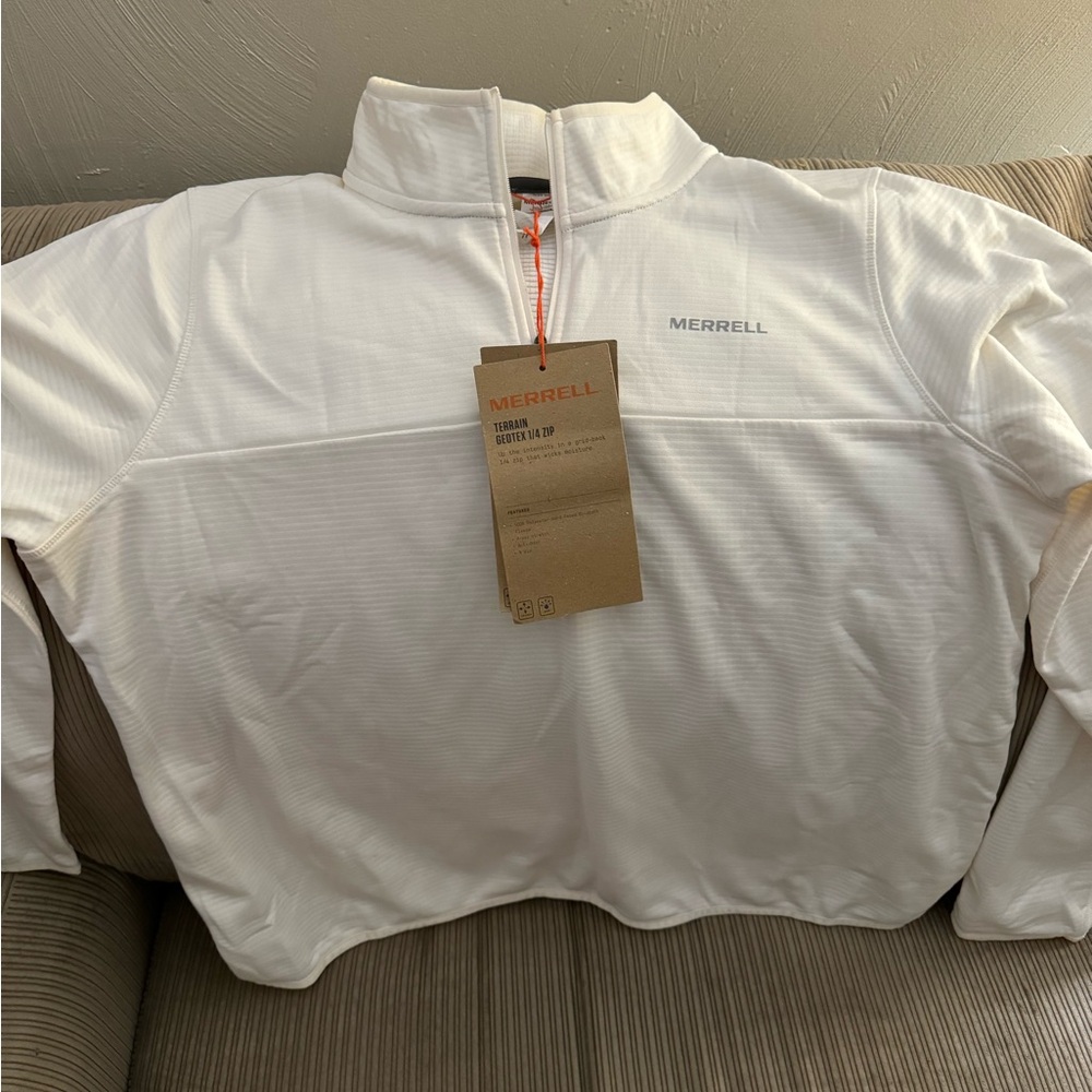Merrell quarter zip. New with tags!
